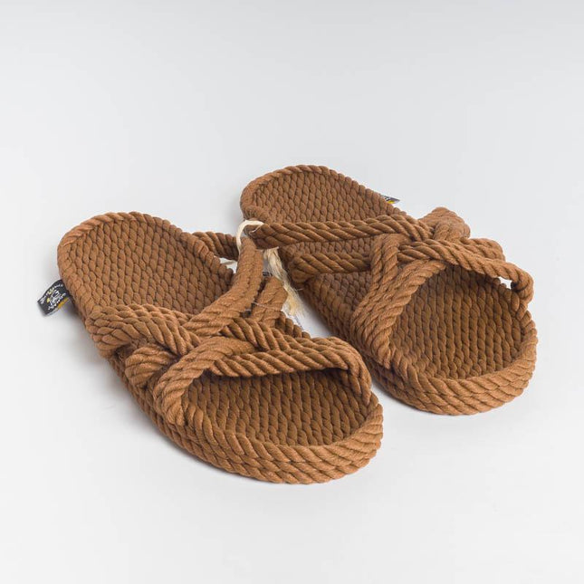 Slip On Café